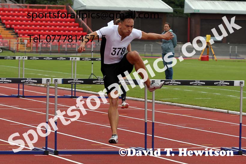 Hurdles, 2021 Gateshead Tartan Games. Photo: David T. Hewitson/Sports for All Pics